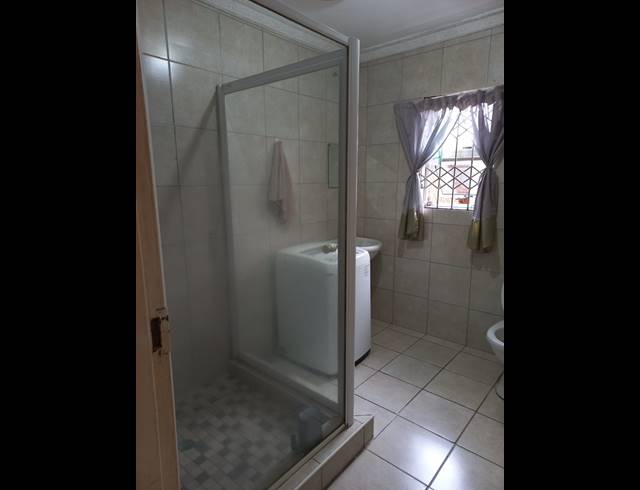 7 BEDROOM FREESTANDING FOR SALE IN NORTHDALE